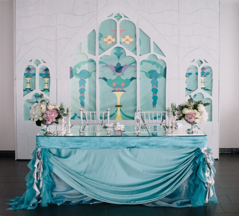 Декор для весільного залу бірюзовий колір
