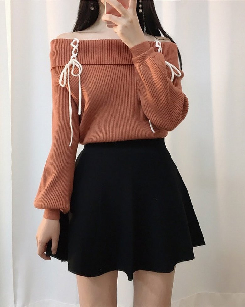 Сукня в горох із светром