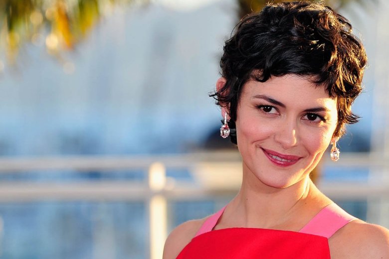 Одрі Тоту стрижка Піксі