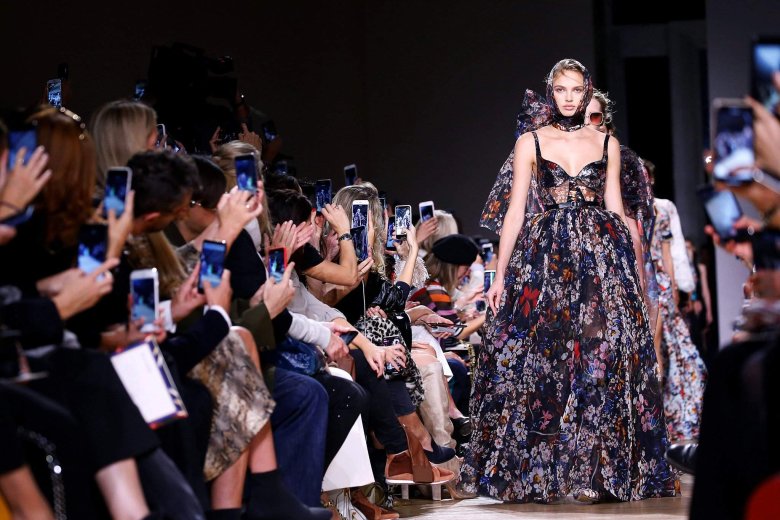 Fashion week Haute Couture у Парижі