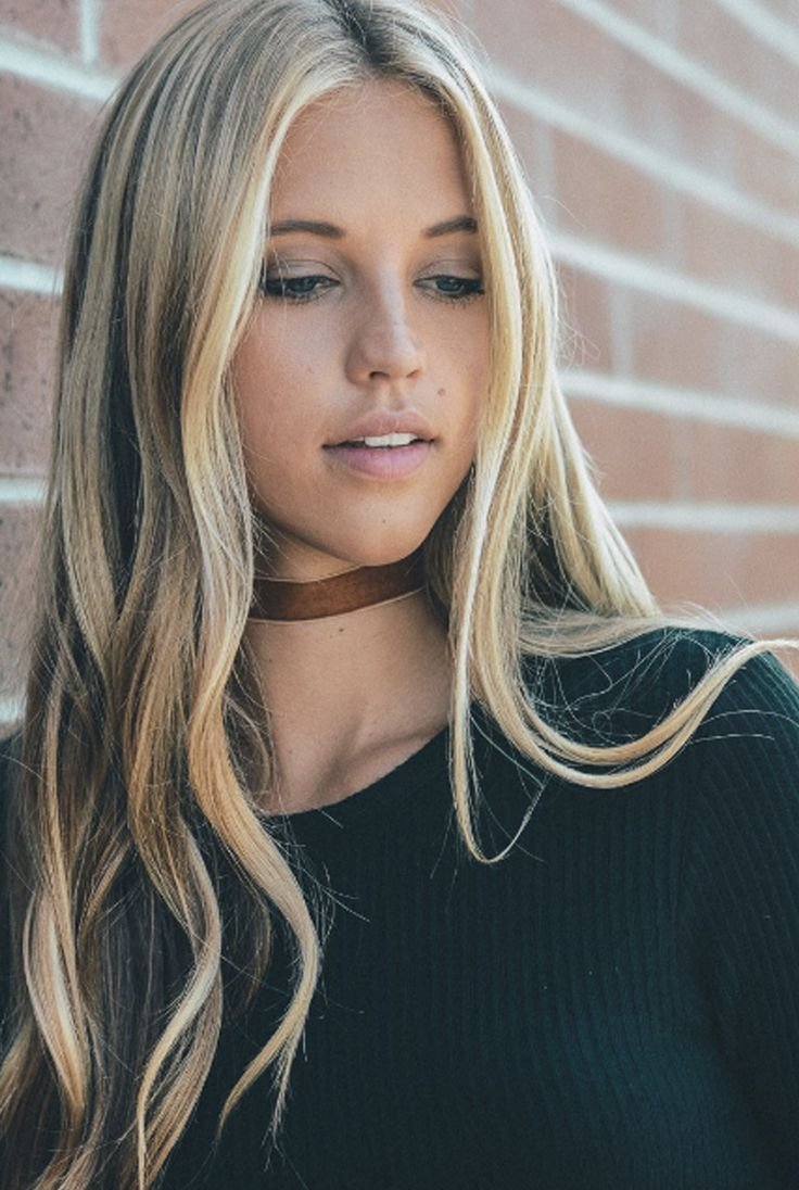 Пегий колір волосся у людей