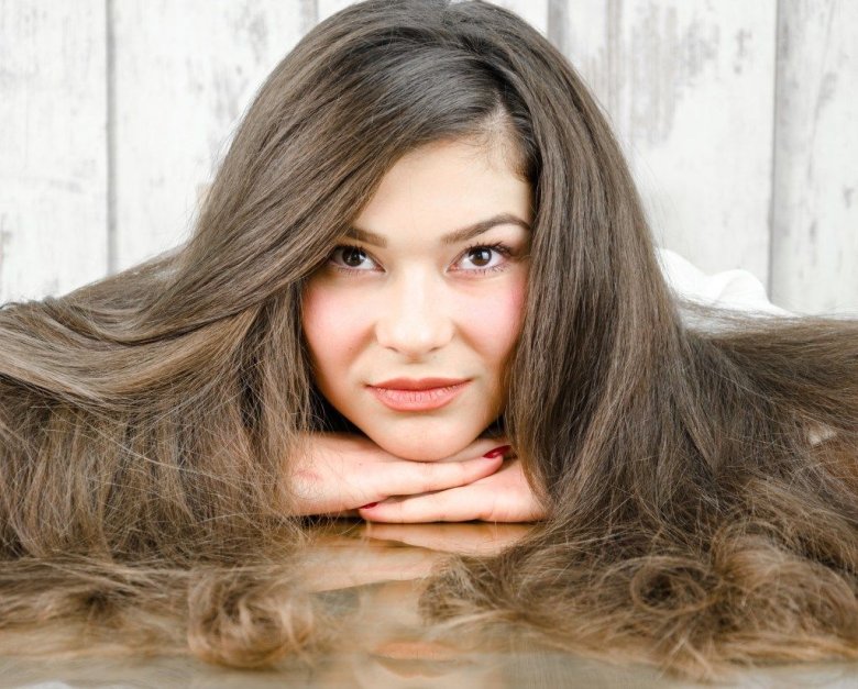 Стрижки на довге пористе волосся - 63 фото