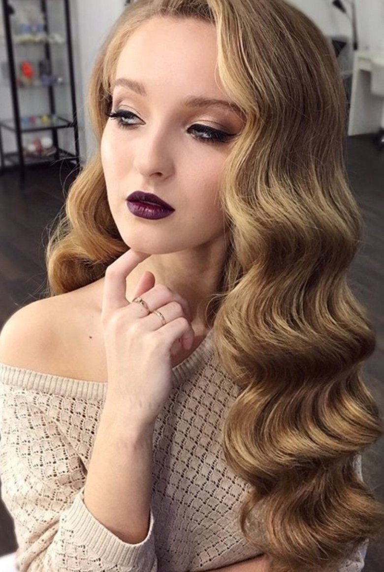 Ретро хвилі зачіска