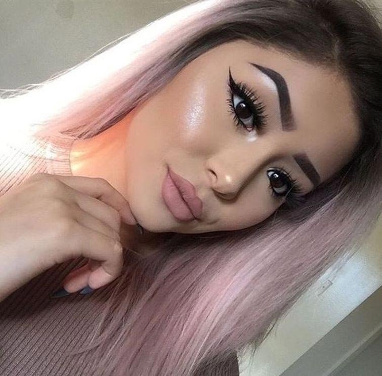 Ляльковий макіяж