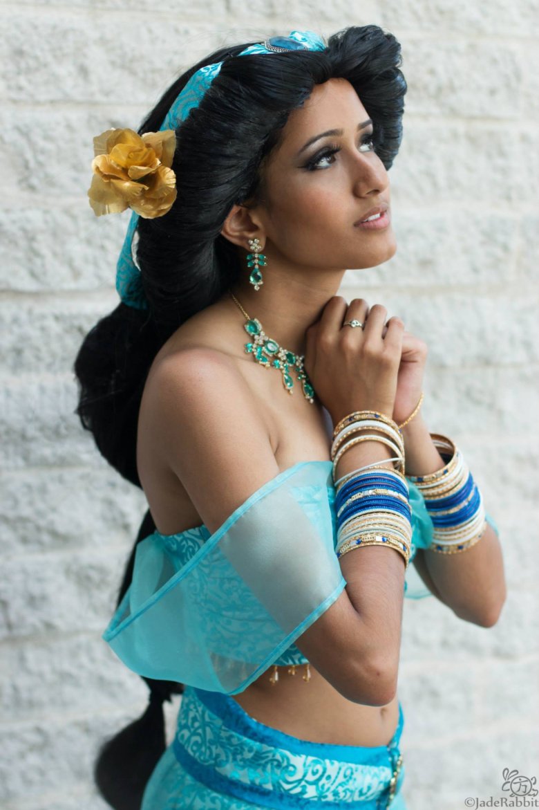 Жасмин косплей