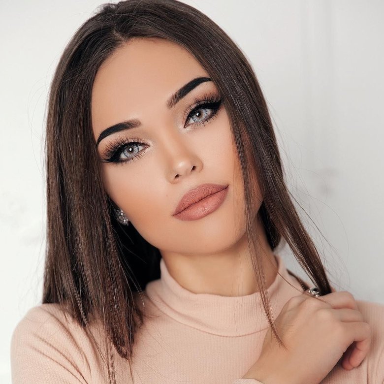 Нюдовий макіяж