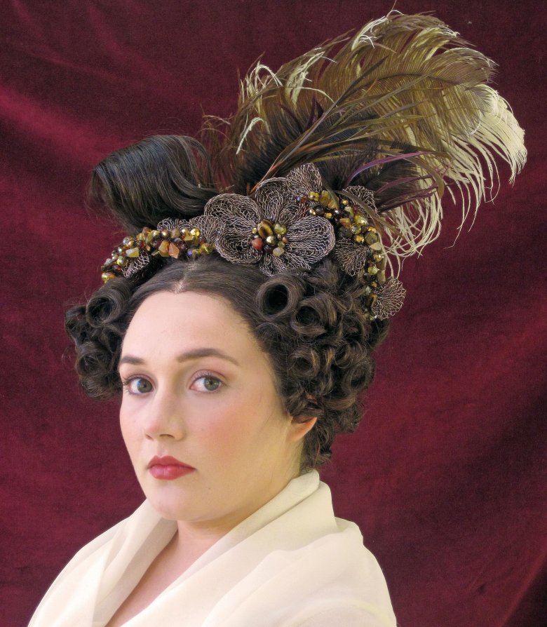 Фонтанж зачіска