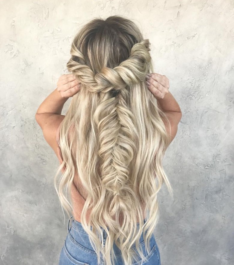 Коси з пасмами