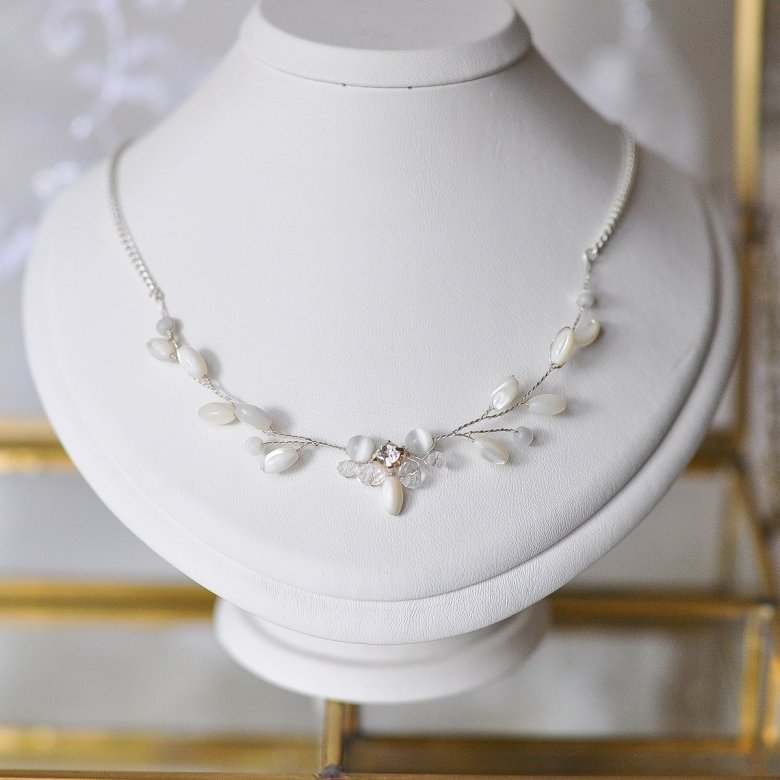 Кольє зі стеклярусом