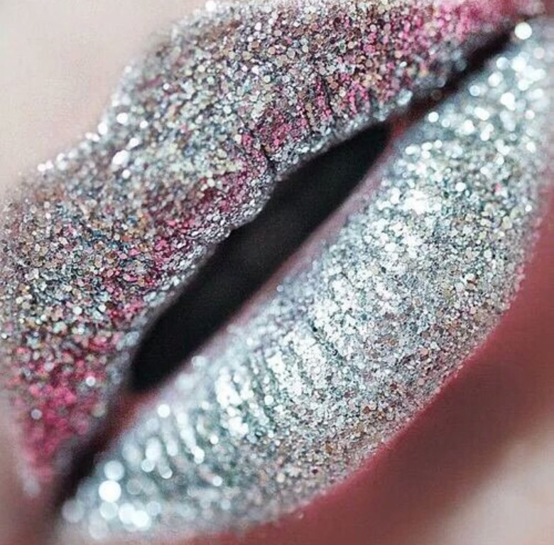 Блиск для губ