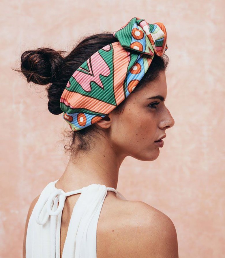 Хустка пов'язка на голову