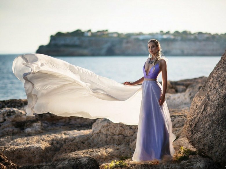 Фіолетове весілля наречена