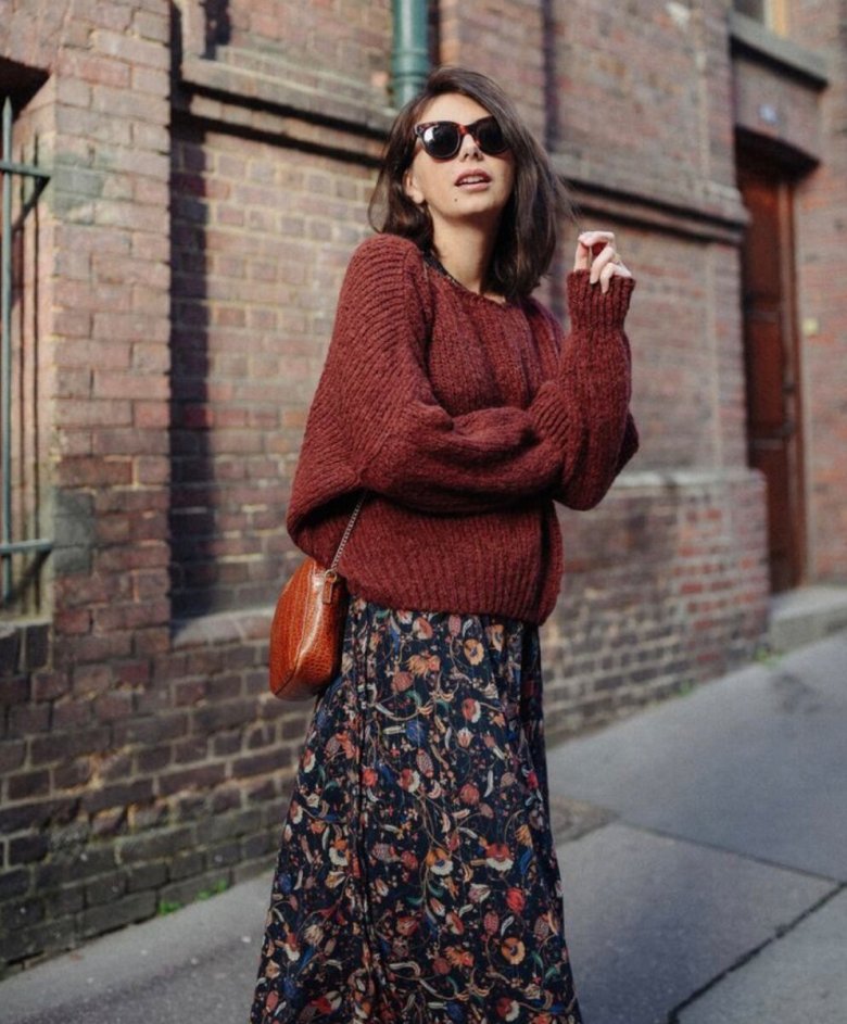 Сукня з кофтою поєднання