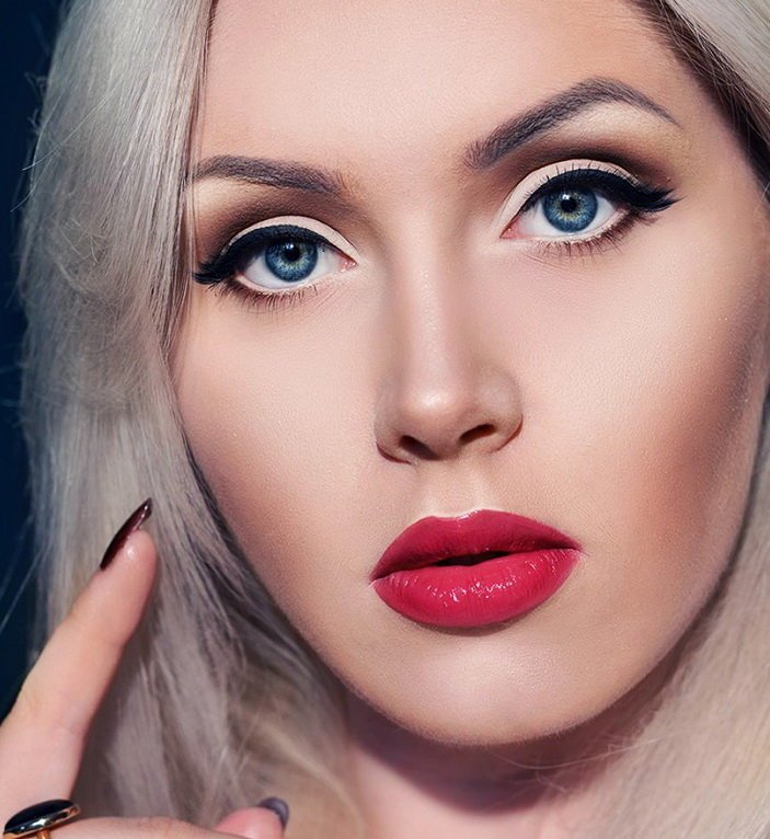 Вечірній макіяж для блондинок