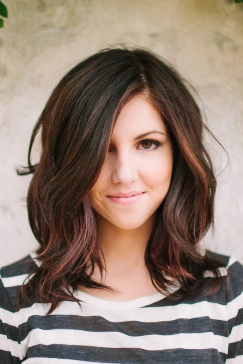 Селена Гомес зачіски каре