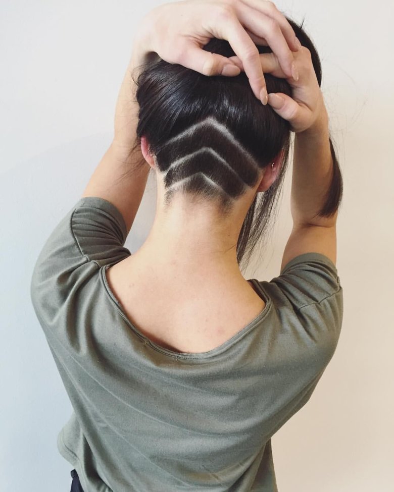 Андеркат Боб жіноча стрижка