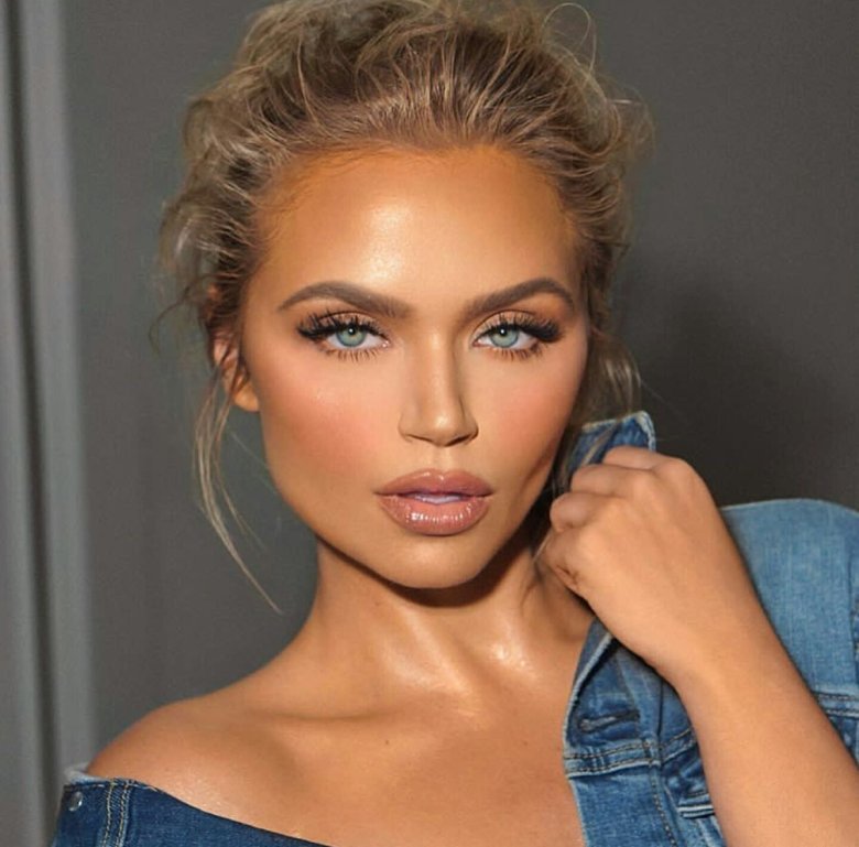 Макіяж для засмаглої шкіри