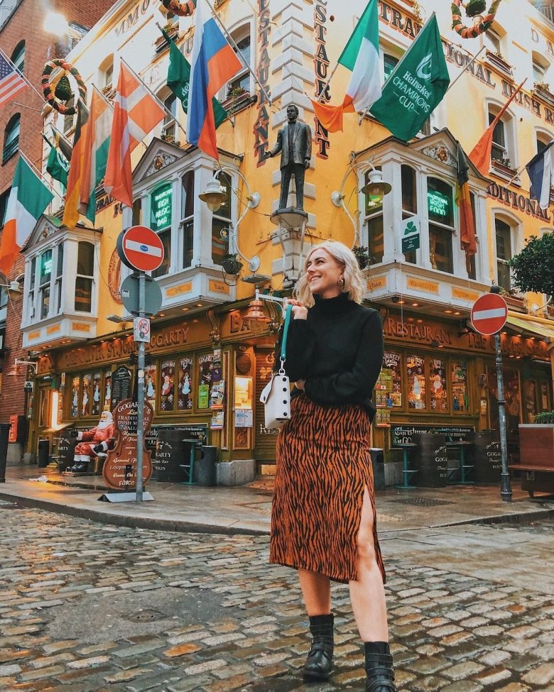 Елен Дублін