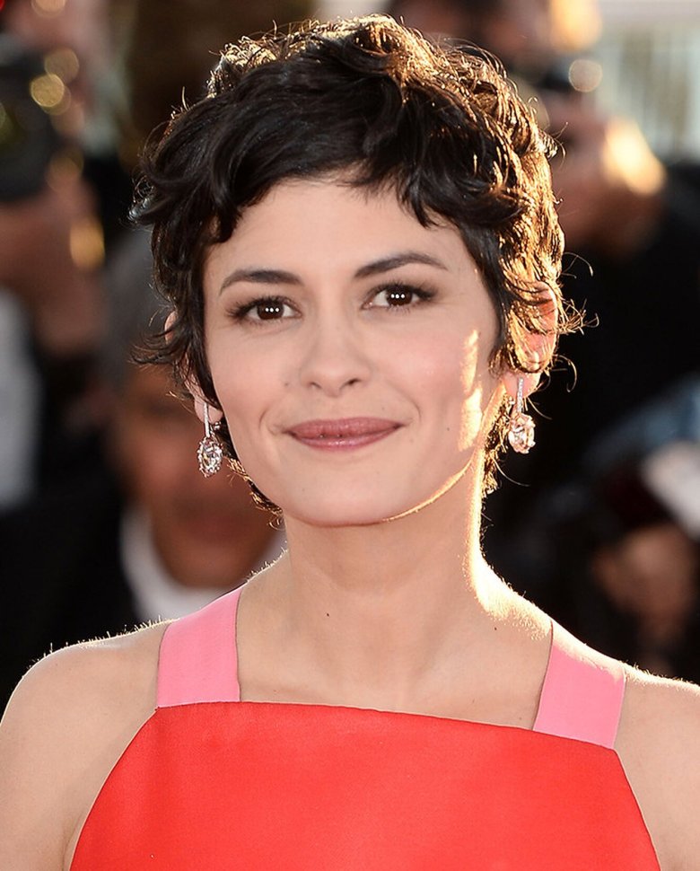 Одрі Тоту портрет