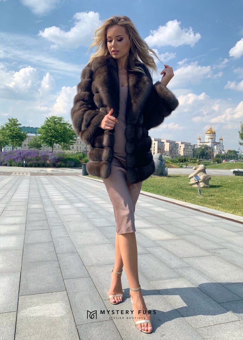 Соболяча шуба gata fur