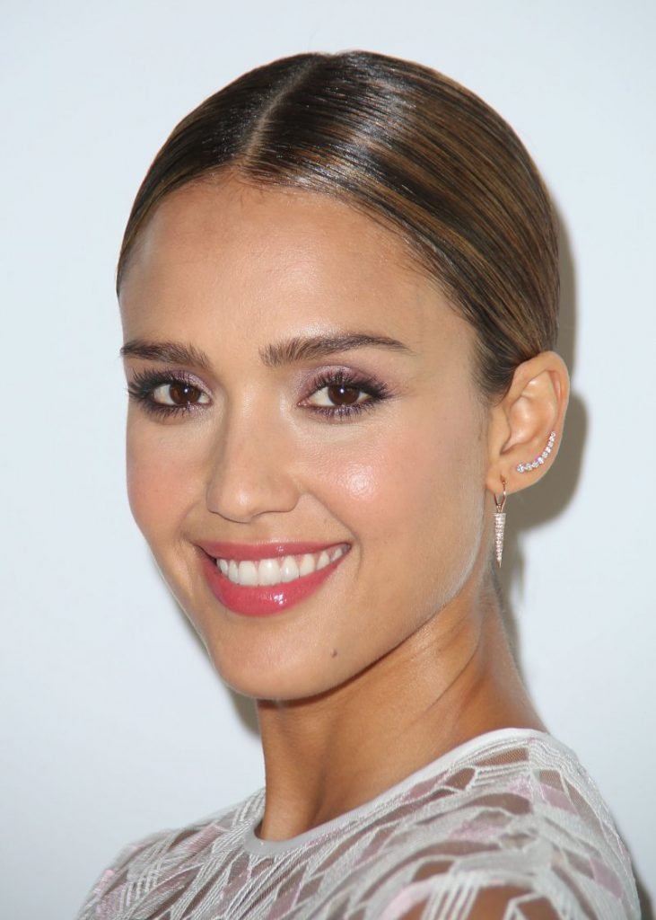 Селена Гомес очі