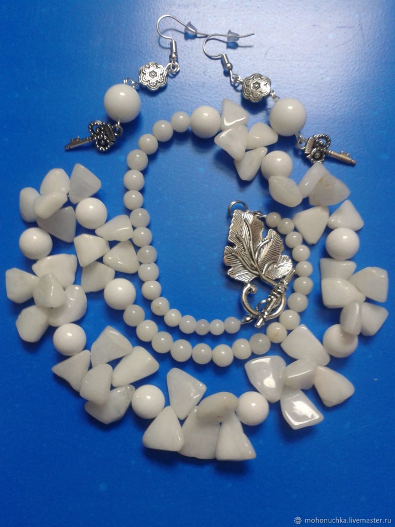 Намиста повітряне з бісеру