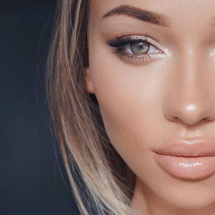 Жозефін Скрівер без макіяжу