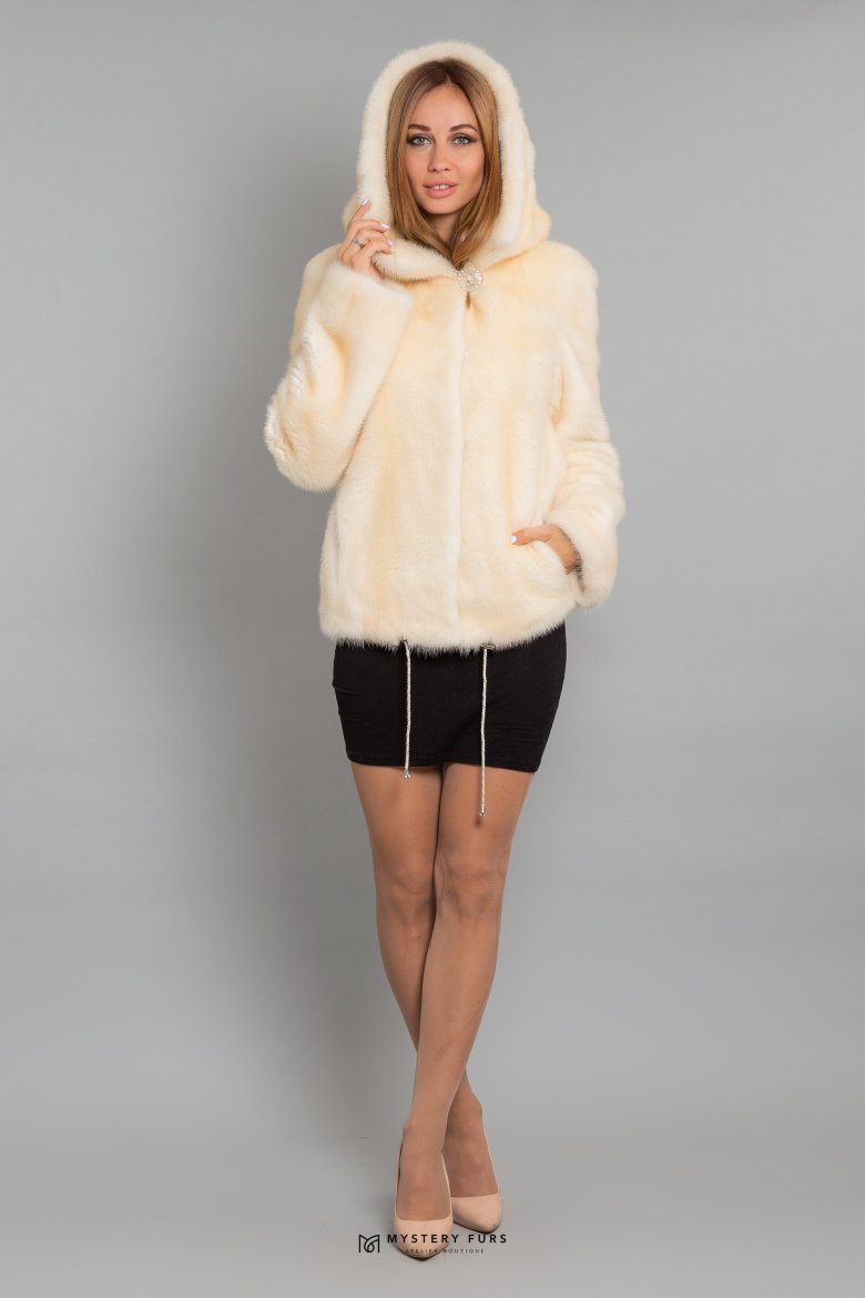 Шуба норкова біла коротка