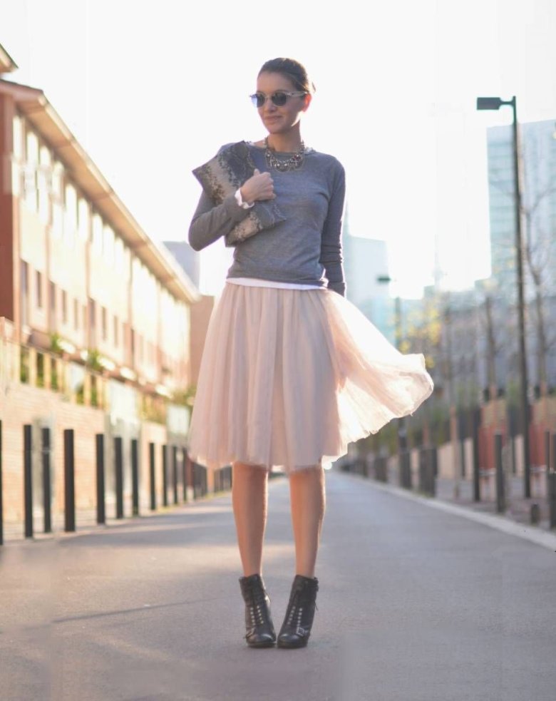 Твідова спідниця стріт стайл