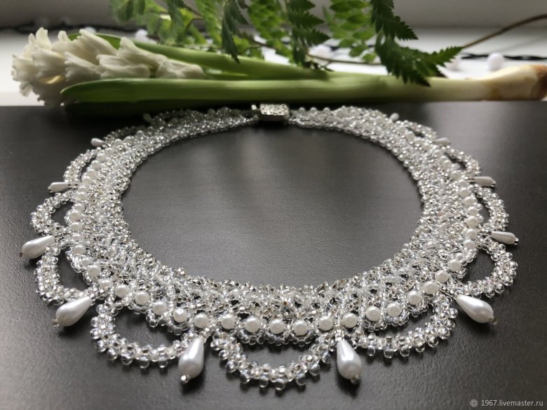 Весільне кольє