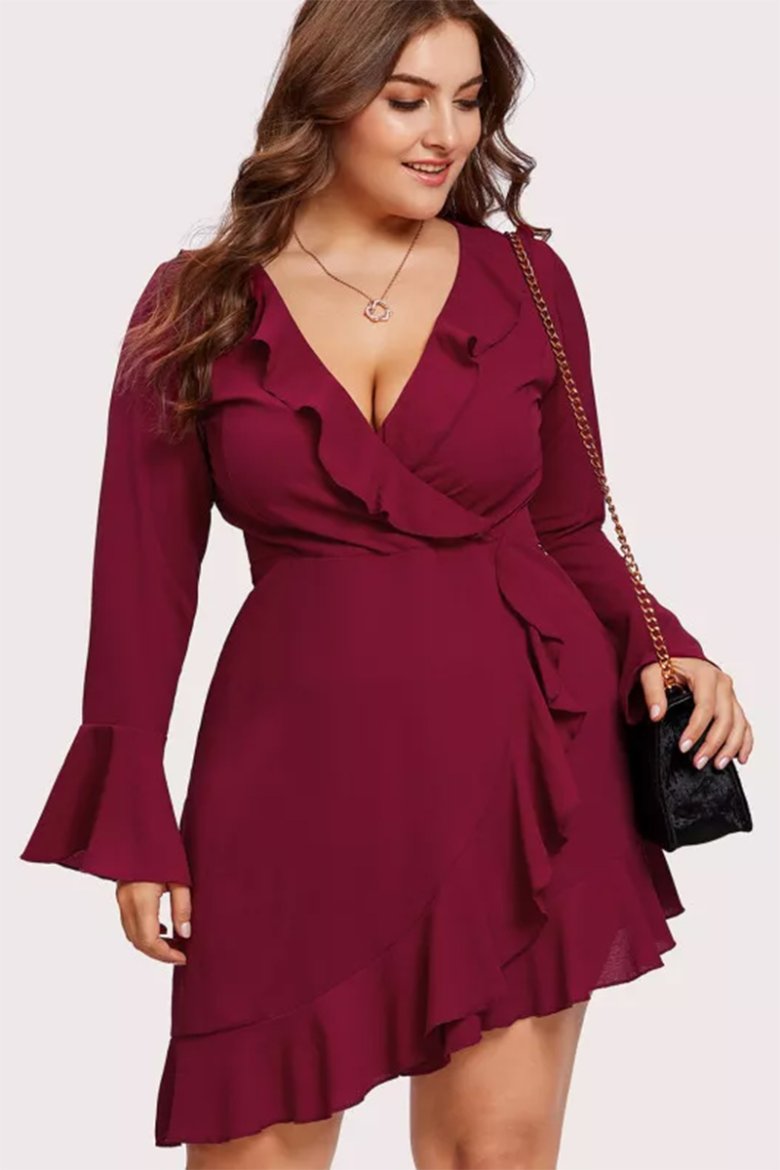 Червона сукня плюс сайз