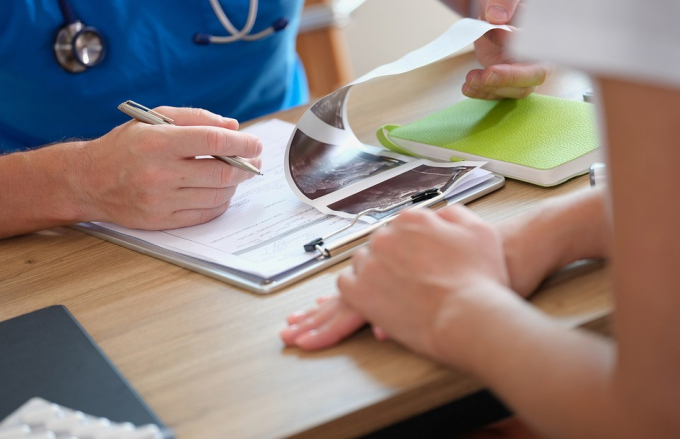 Кіста яєчника: як лікувати і чи завжди це необхідно