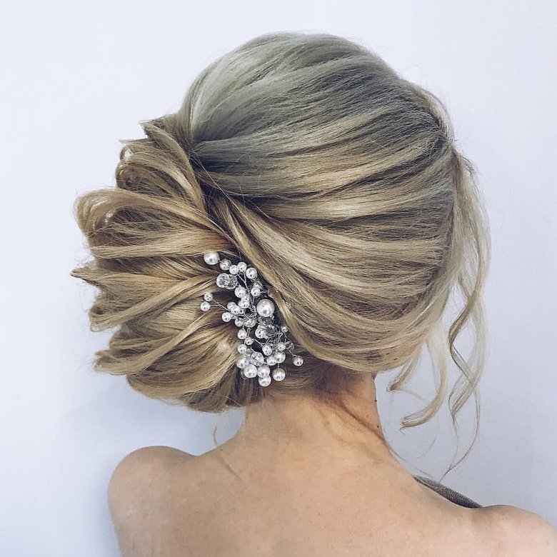 Зачіска Черепашка на весілля