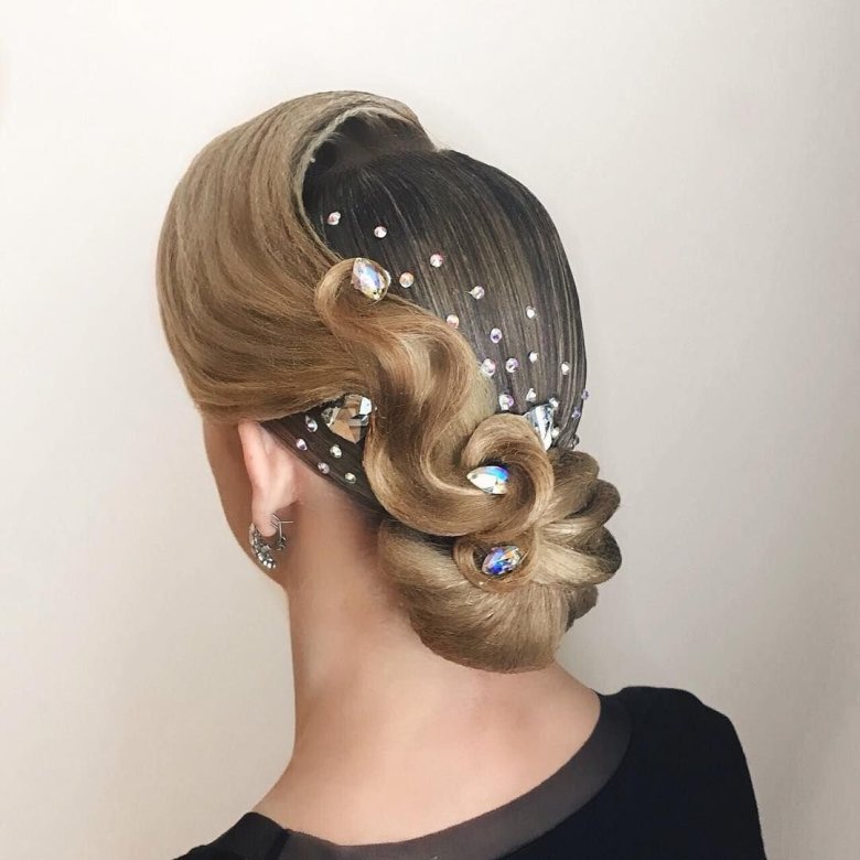 Зачіски для бальних танців