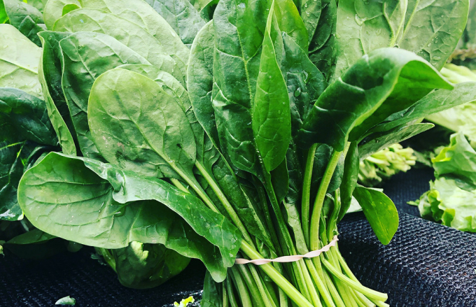 Зелений суперфуд: все про користь шпинату