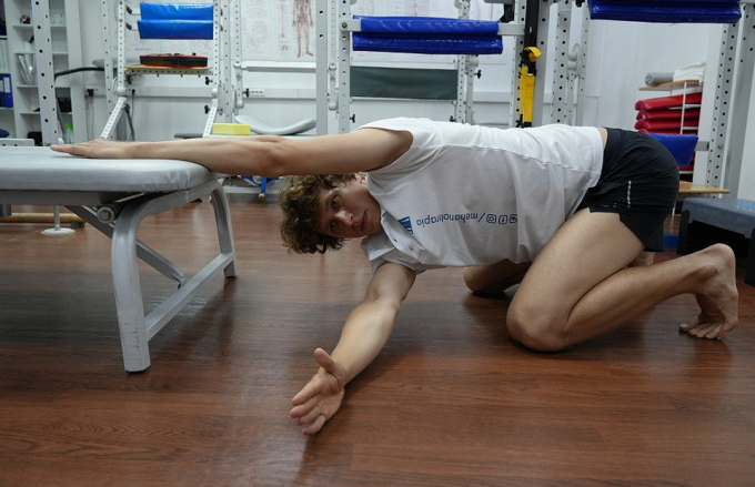 Ну випрямися: топ-4 вправи від сутулості