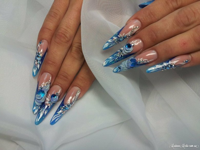 Вітражні нігті