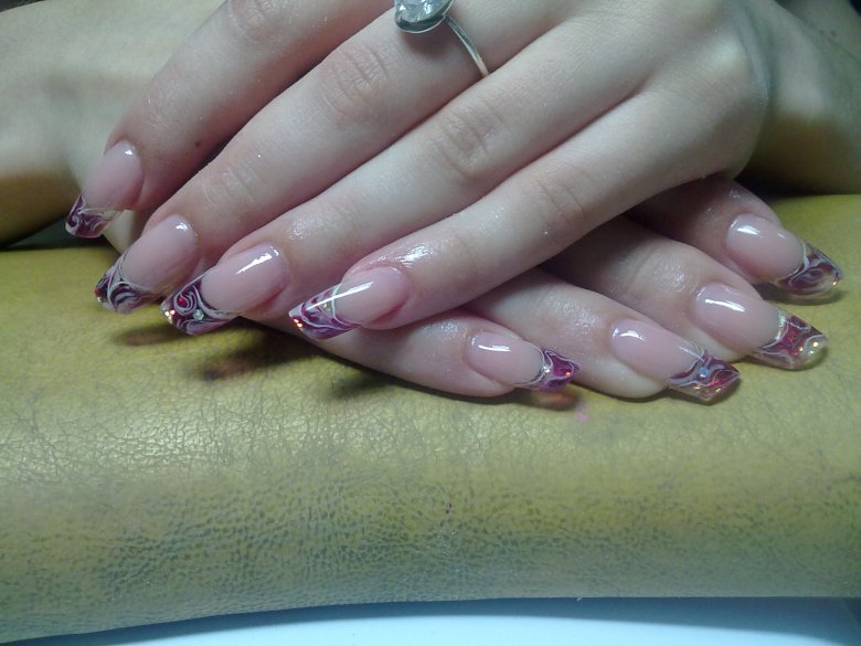 Вітражний френч на квадратних нігтях