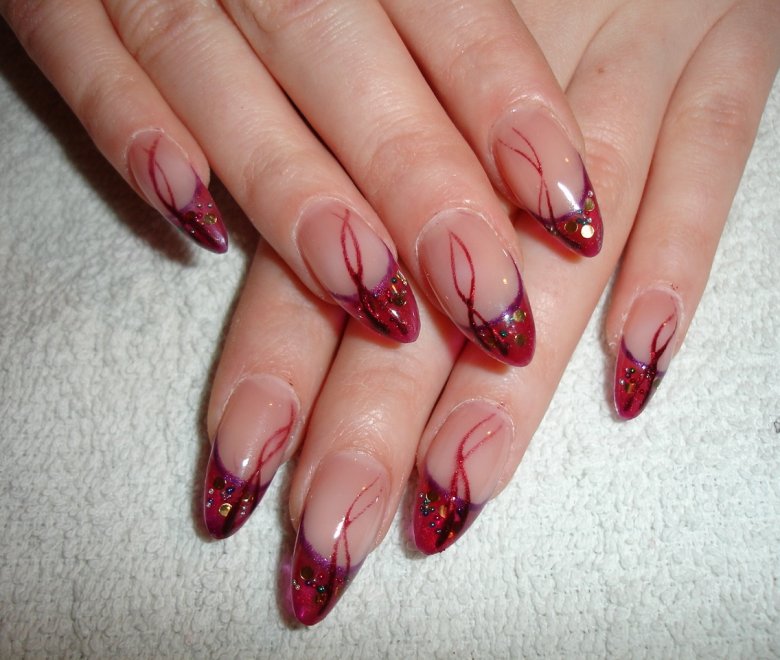 Викладний червоний акваріумний френч