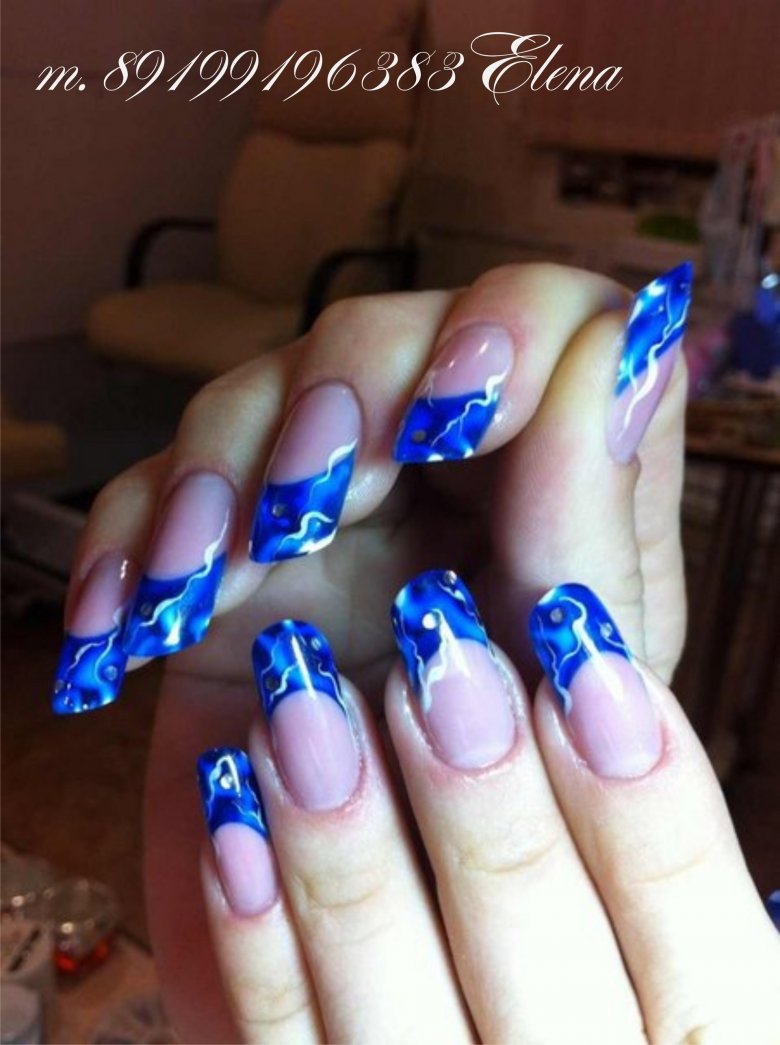 Яскравий викладний френч