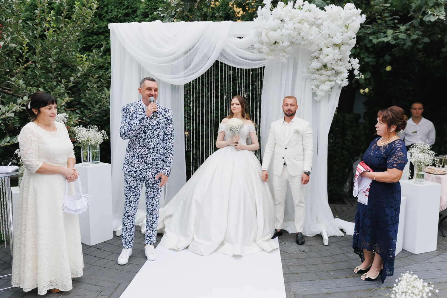 Тамада и ведущий