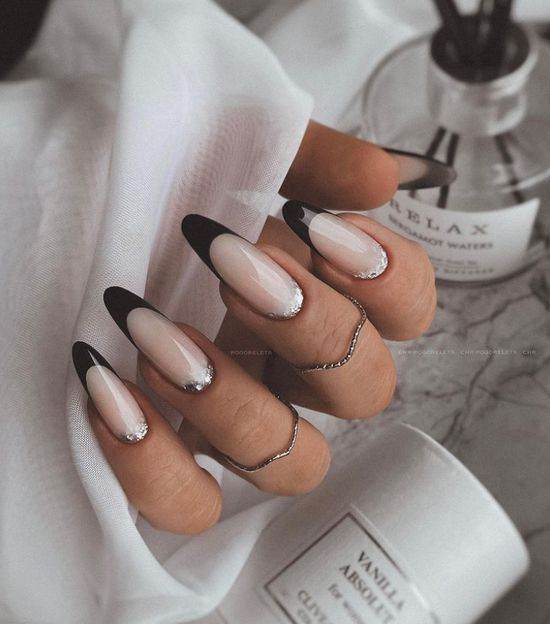 Модна форма нігтів 2024: популярний дизайн, фото