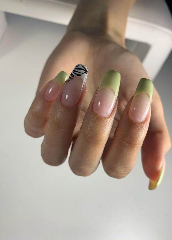 Модна форма нігтів 2024: популярний дизайн, фото