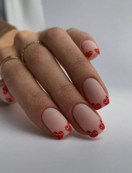 Модна форма нігтів 2024: популярний дизайн, фото