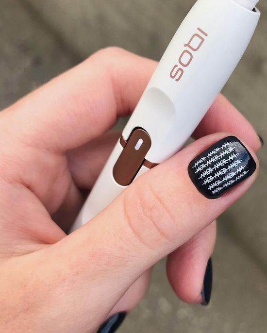 Модна форма нігтів 2024: популярний дизайн, фото