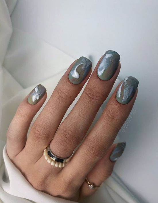 Модна форма нігтів 2024: популярний дизайн, фото