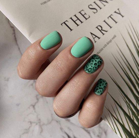 Весняний манікюр на короткі нігті: фото, красивий дизайн.