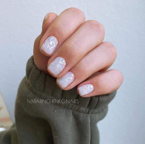 Весняний манікюр на короткі нігті: фото, красивий дизайн.