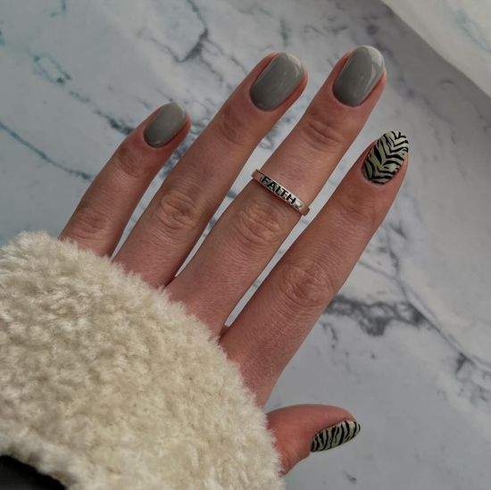 Весняний манікюр на короткі нігті: фото, красивий дизайн.