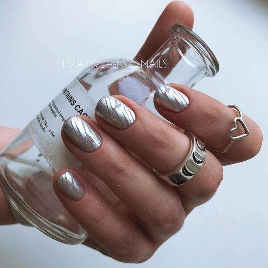 Весняний манікюр на короткі нігті: фото, красивий дизайн.